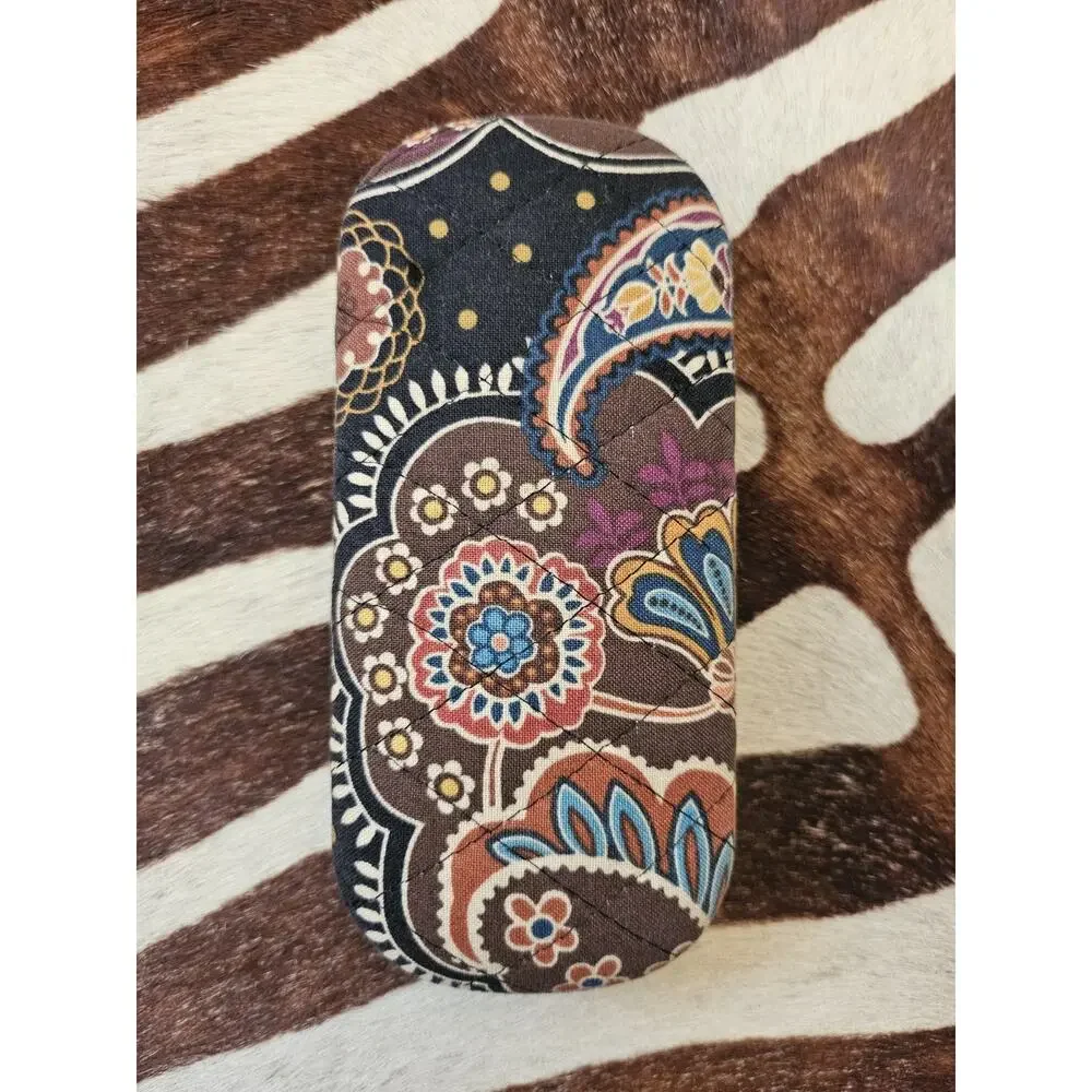 Vera Bradley Quilted Glasses Case. Multicolored Paisley Print Kensington Retired